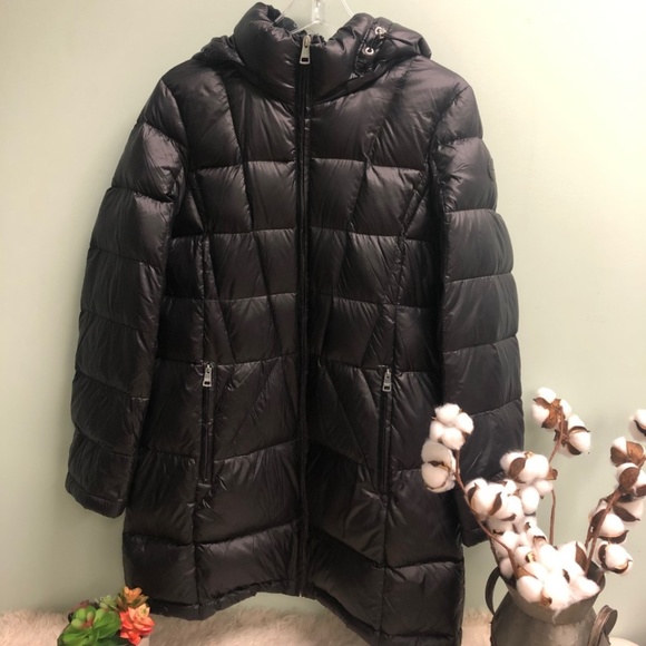 Andrew Marc | Women's Down Puffer Jacket | Black | Size Large - Picture 2 of 7